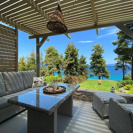 Apartment And Blue View *