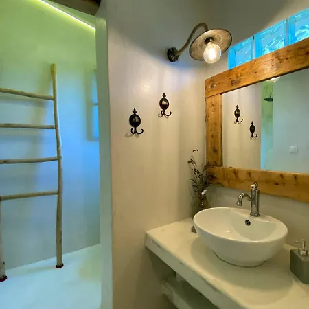 And Blue View * Ellinika (Evia)