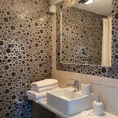 And Blue View شقة